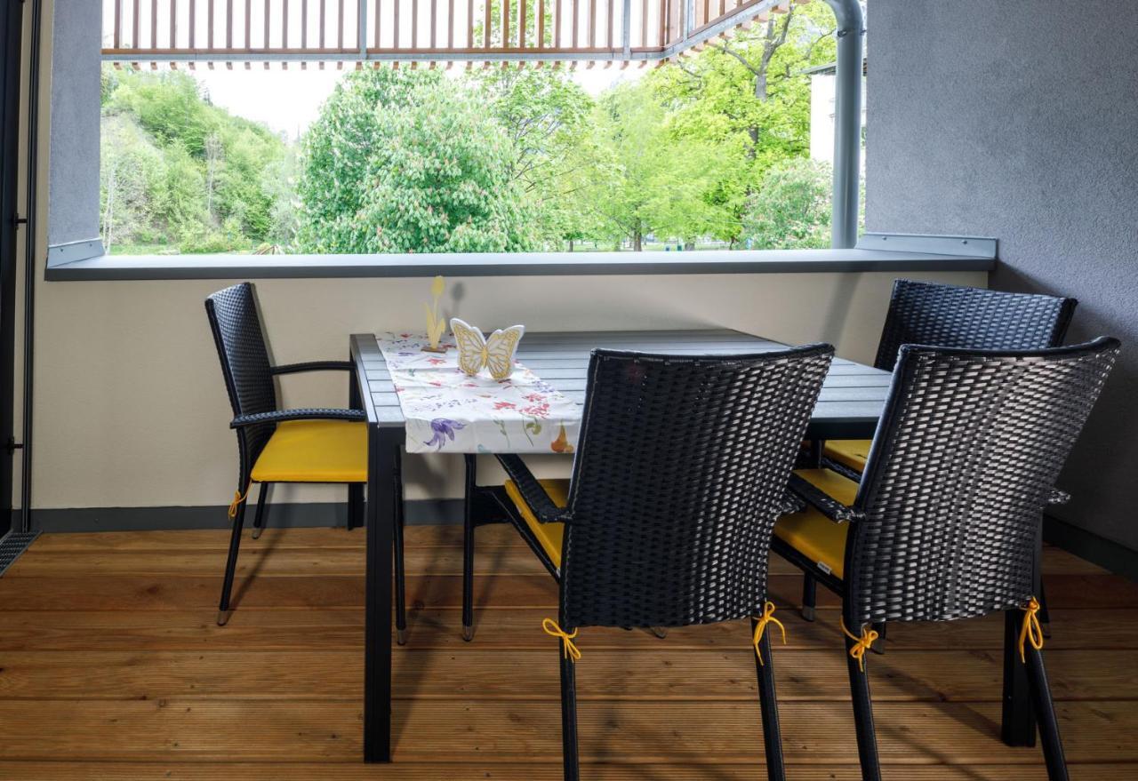 Ferienwohnung Narzisse - City Appartement Im Kurpark Bad Aussee Exteriör bild