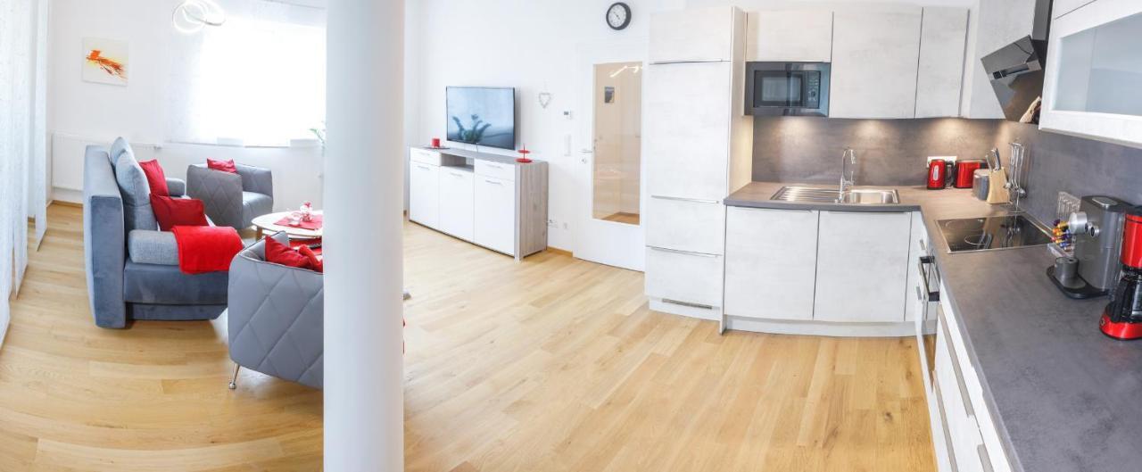 Ferienwohnung Narzisse - City Appartement Im Kurpark Bad Aussee Exteriör bild
